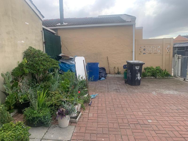 2 Bedroom Property for Sale in Portlands Western Cape